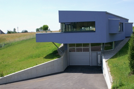 Speetronics GmbH - Elektronikunternehmen in der Steiermark. Spezialist in der Entwicklung, Fertigung und Produktion von elektronischen Bauteilen wie Kühlkörper, Steckverbinder und Kunststoffgehäuse.